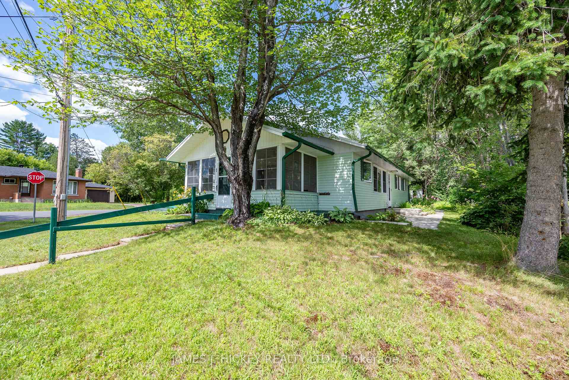 Photo 42 of 1 Newton Crescent, Deep River — HOMEH