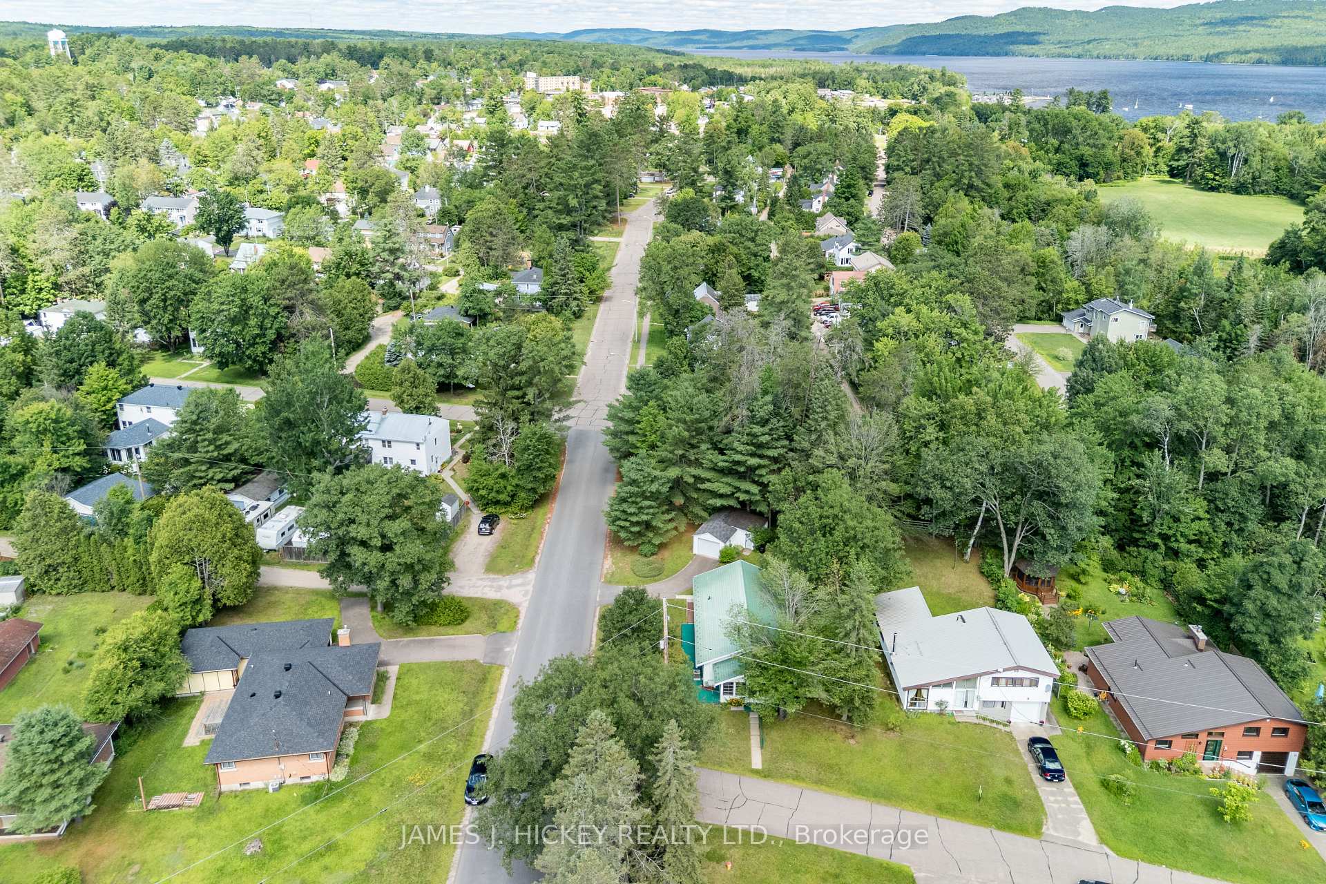 Photo 48 of 1 Newton Crescent, Deep River — HOMEH