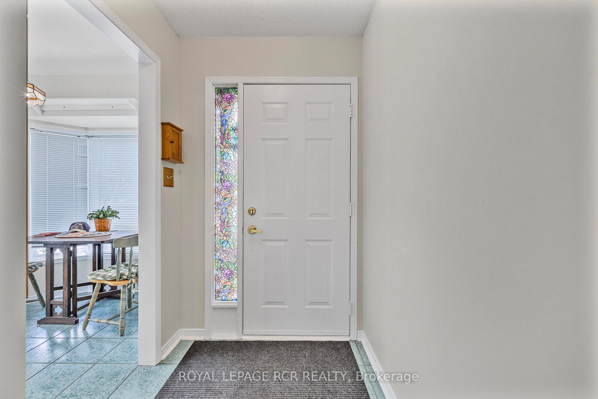 Photo 4 of 1 Biffis Court, New Tecumseth, Alliston — HOMEH