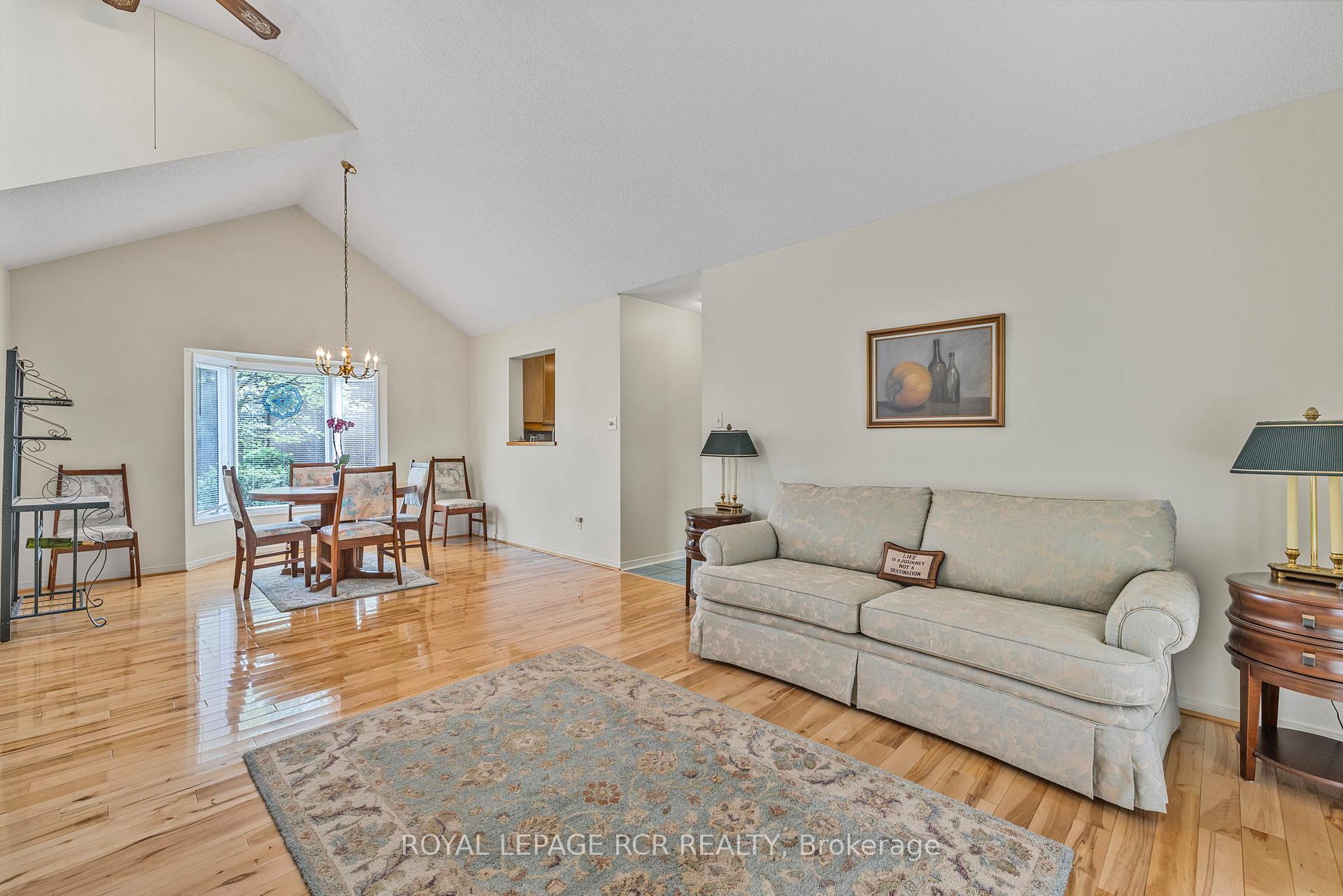 Photo 16 of 1 Biffis Court, New Tecumseth, Alliston — HOMEH