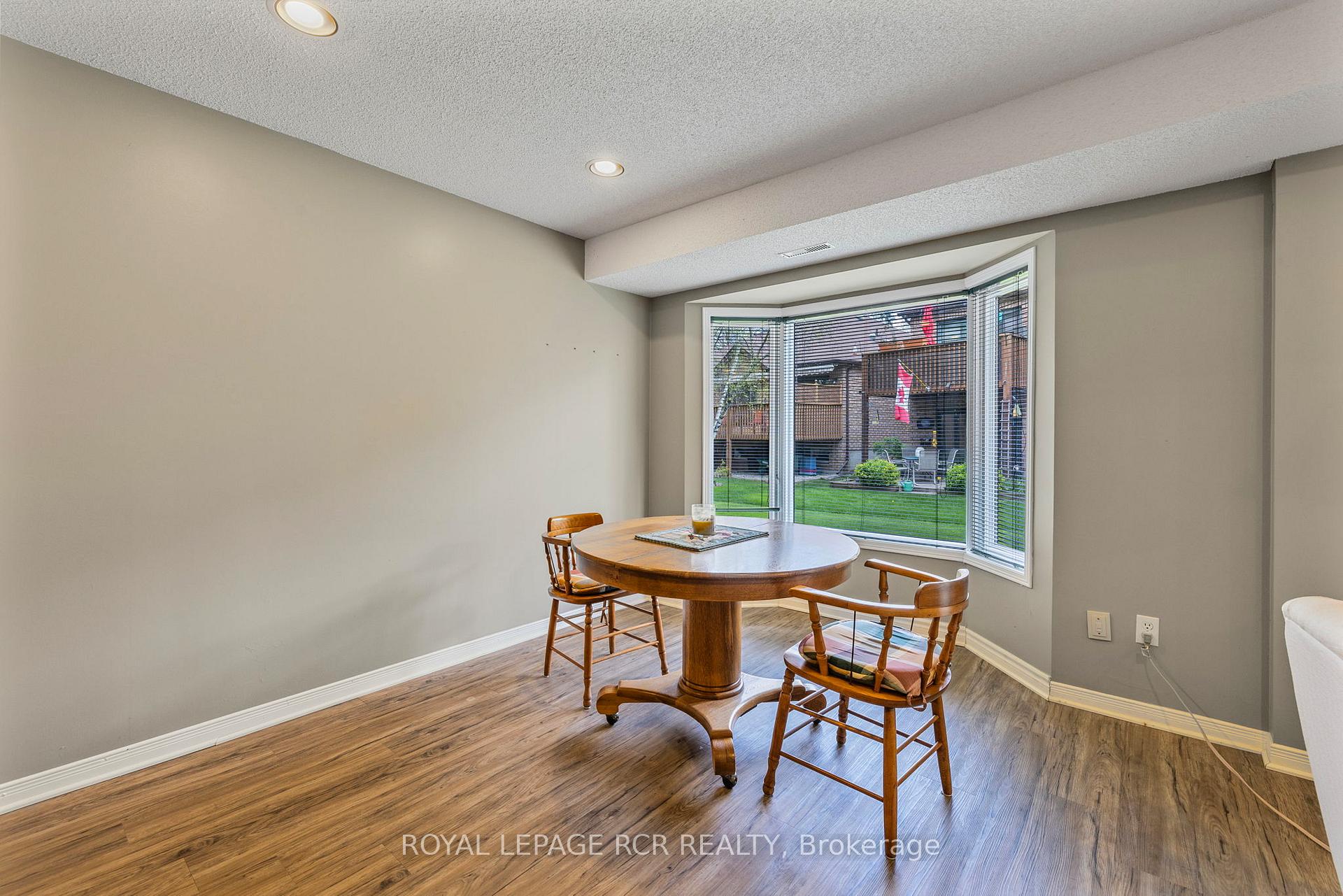 Photo 34 of 1 Biffis Court, New Tecumseth, Alliston — HOMEH