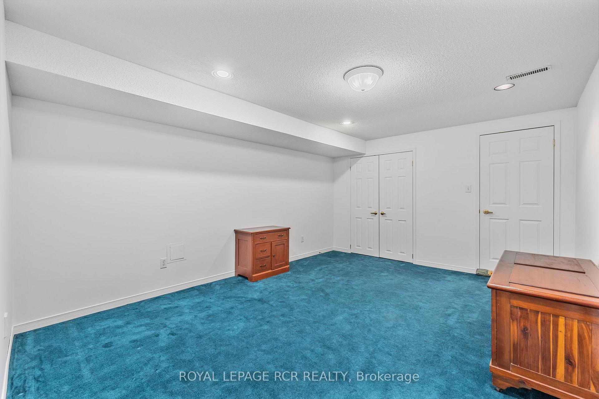 Photo 38 of 1 Biffis Court, New Tecumseth, Alliston — HOMEH