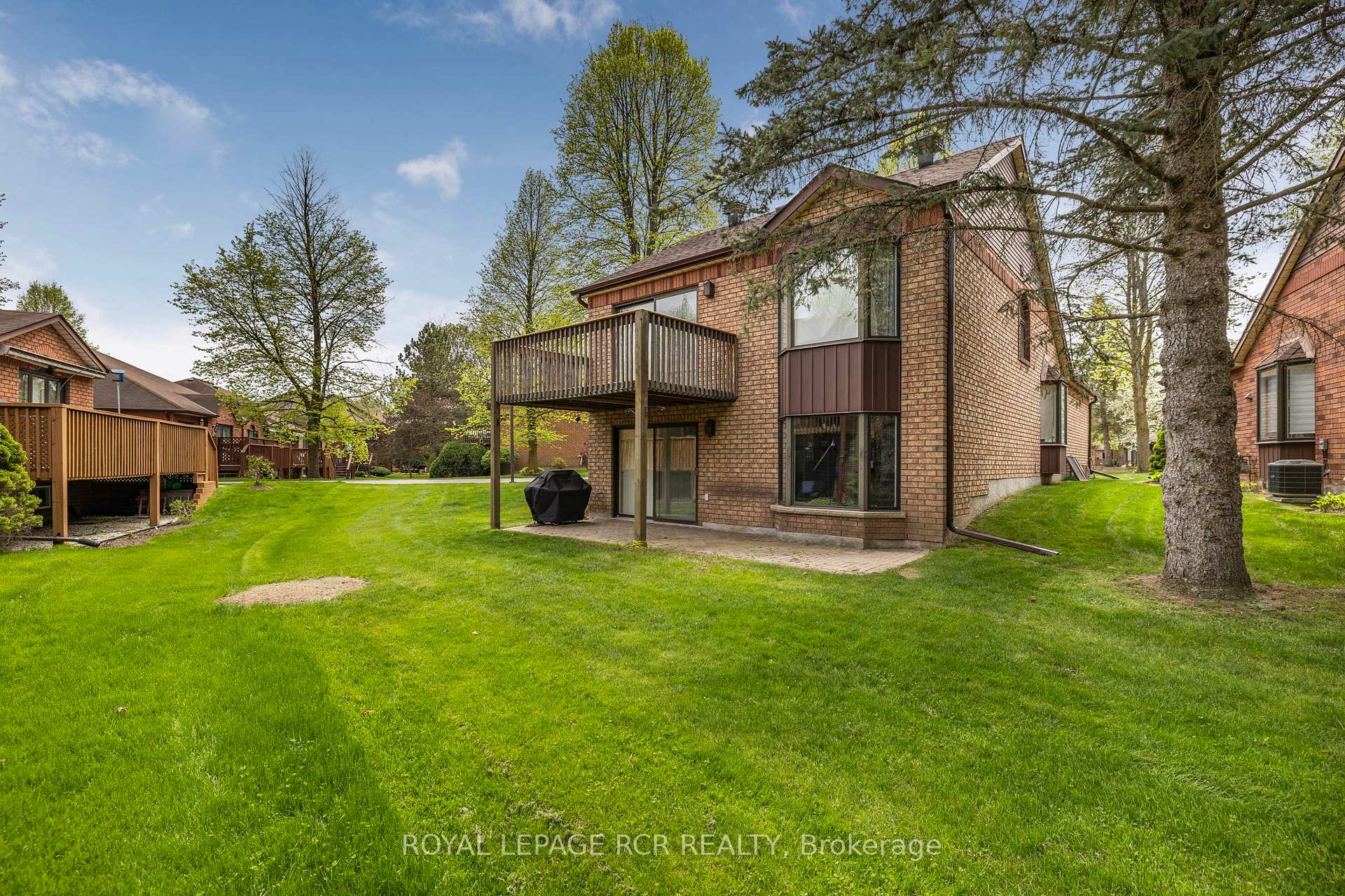 Photo 46 of 1 Biffis Court, New Tecumseth, Alliston — HOMEH