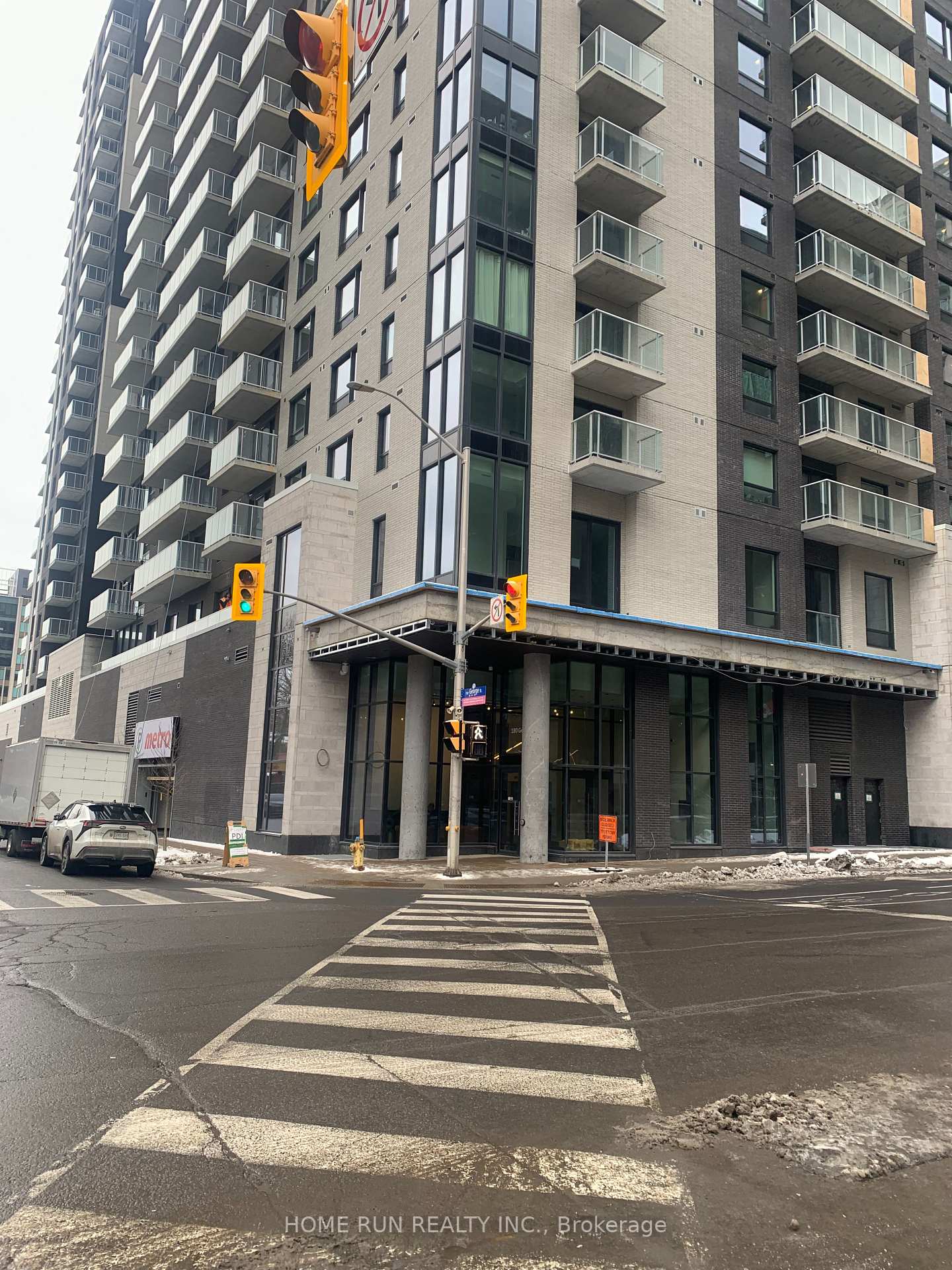 Front of Unit 1510, 180 George Street