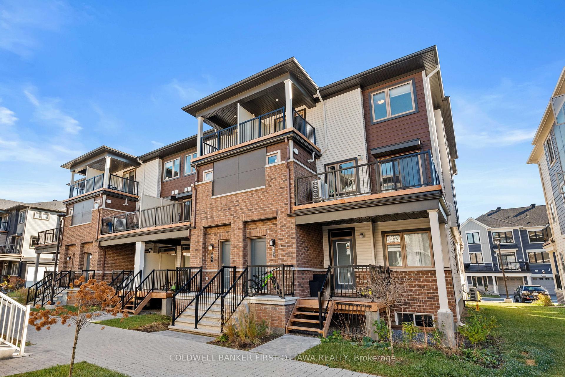 Photo 2 of 157 Anthracite Pvt, Ottawa, Barrhaven - Heritage Park — HOMEH