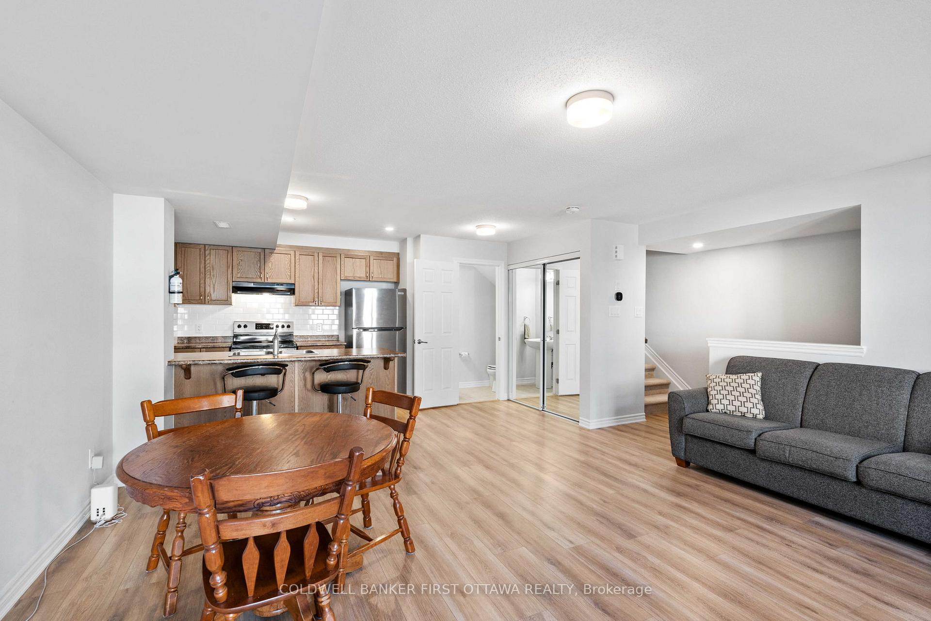 Photo 12 of 157 Anthracite Pvt, Ottawa, Barrhaven - Heritage Park — HOMEH