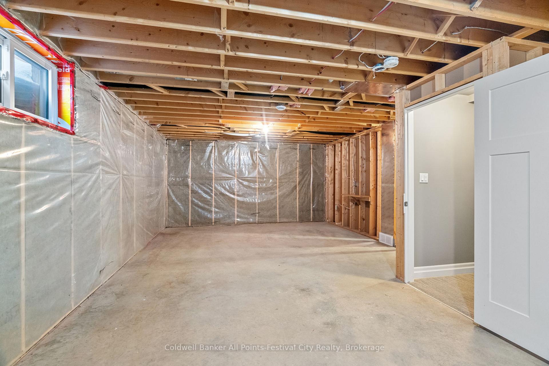 Photo 37 of 47 Fairhaven Lane, Goderich, Goderich (Town) — HOMEH