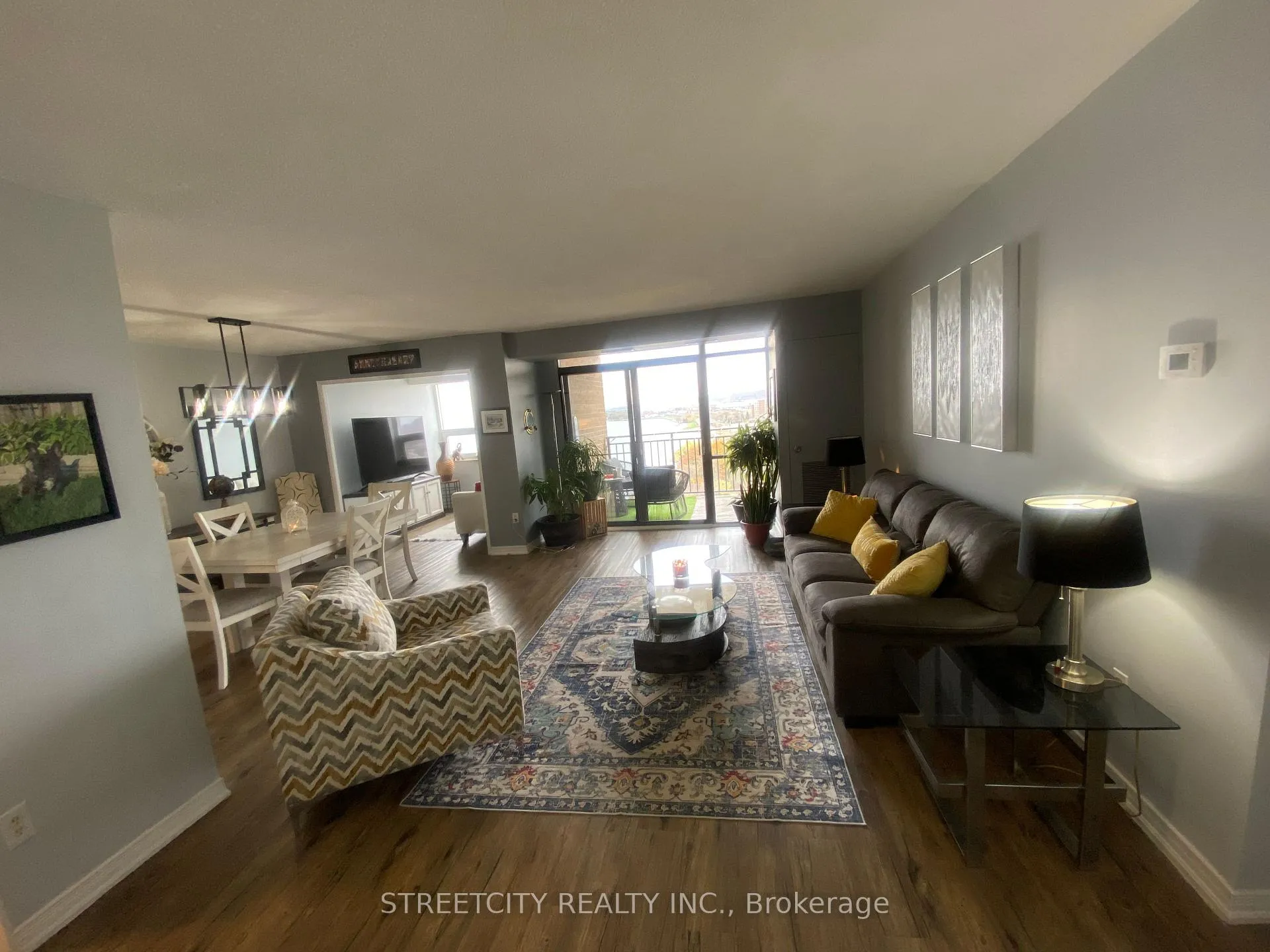 Photo 1 of Unit 1607, 500 Green Road, Hamilton, Stoney Creek — HOMEH