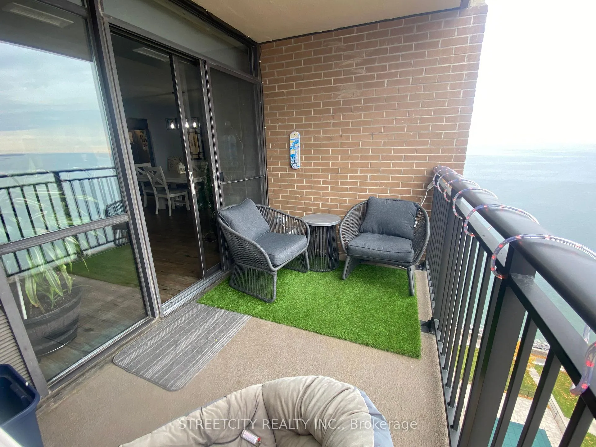 Photo 5 of Unit 1607, 500 Green Road, Hamilton, Stoney Creek — HOMEH