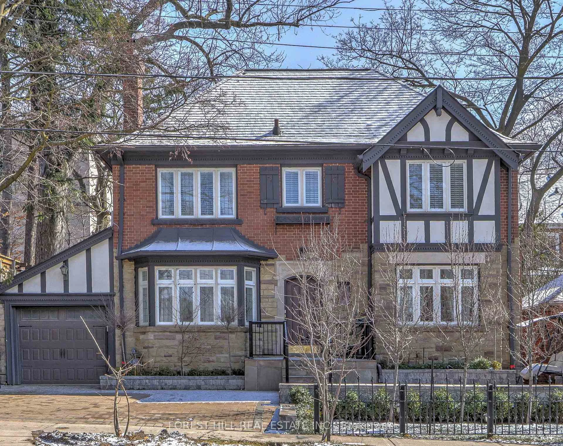 Photo 3 of 607 Spadina Road, Toronto, Forest Hill South — HOMEH