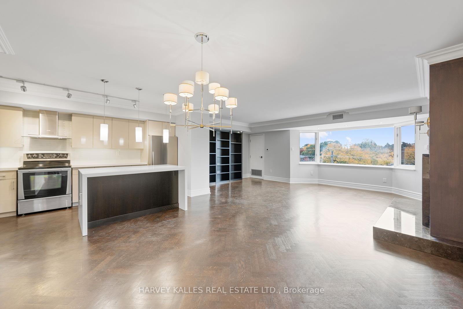 Photo 13 of Unit 401, 70 Elmsthorpe Avenue, Toronto, Forest Hill South — HOMEH