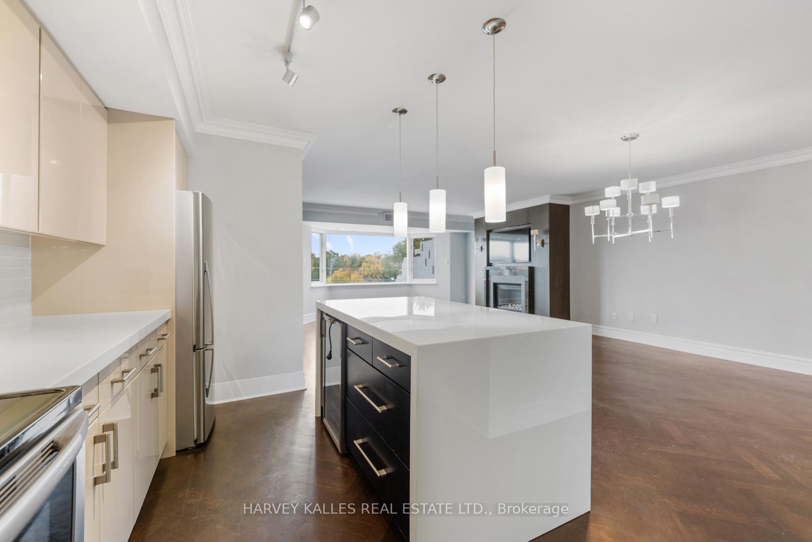 Photo 16 of Unit 401, 70 Elmsthorpe Avenue, Toronto, Forest Hill South — HOMEH
