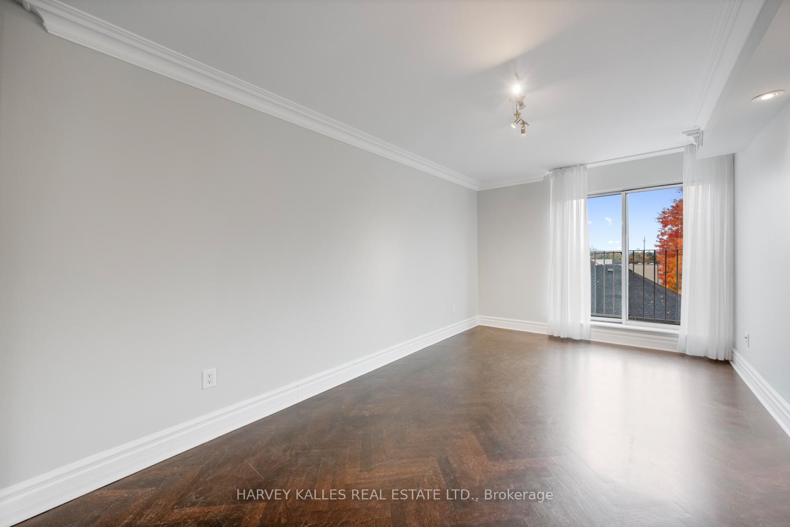 Photo 26 of Unit 401, 70 Elmsthorpe Avenue, Toronto, Forest Hill South — HOMEH