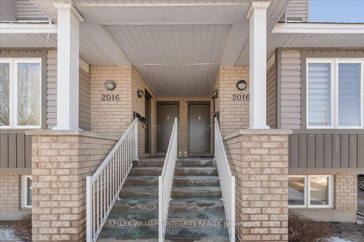 Photo 2 of Unit B, 2016 Dorima Street, Ottawa, Avalon East — HOMEH