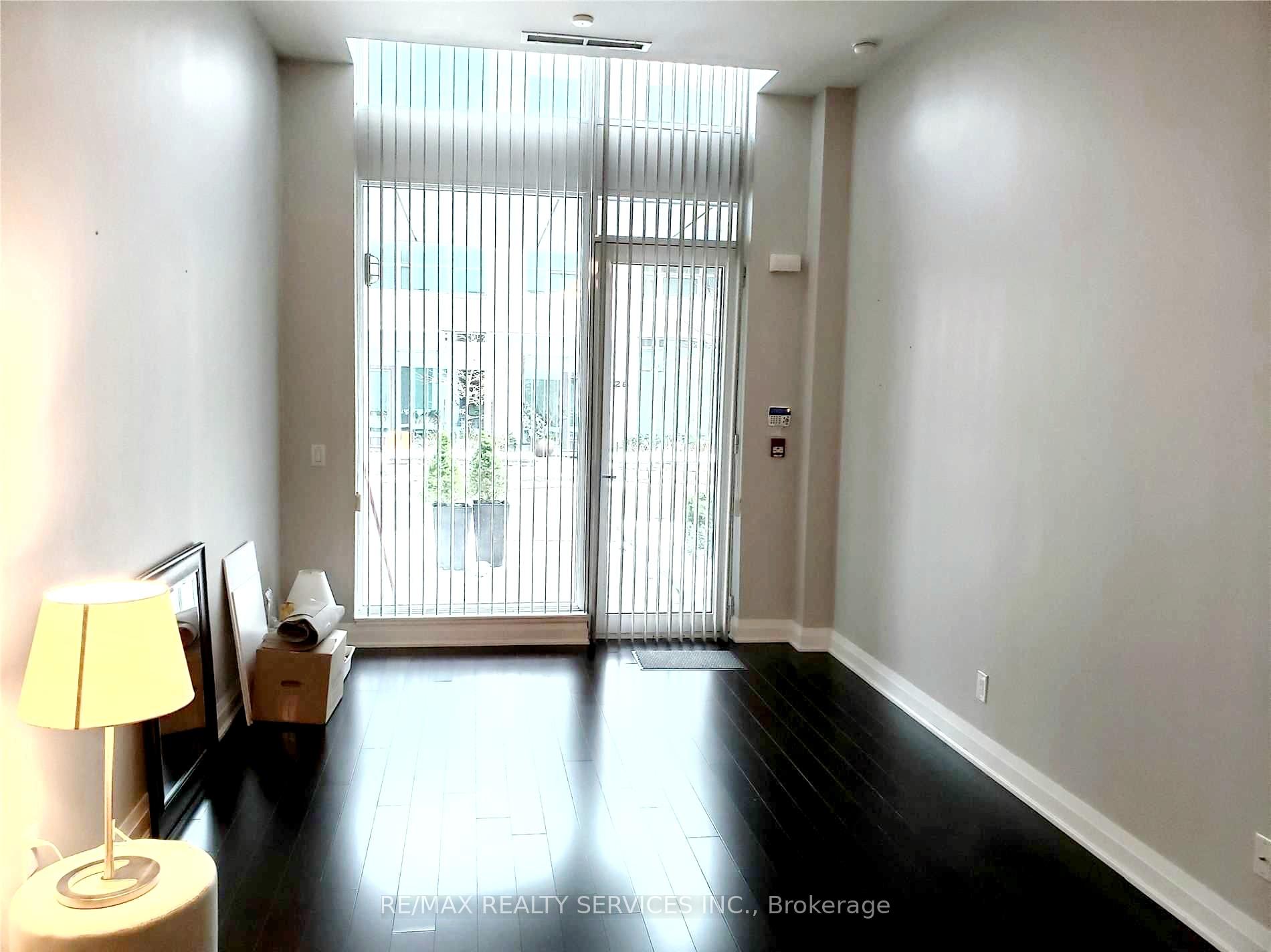 Photo 5 of Unit 102, 11 Bronte Road, Oakville, Bronte — HOMEH
