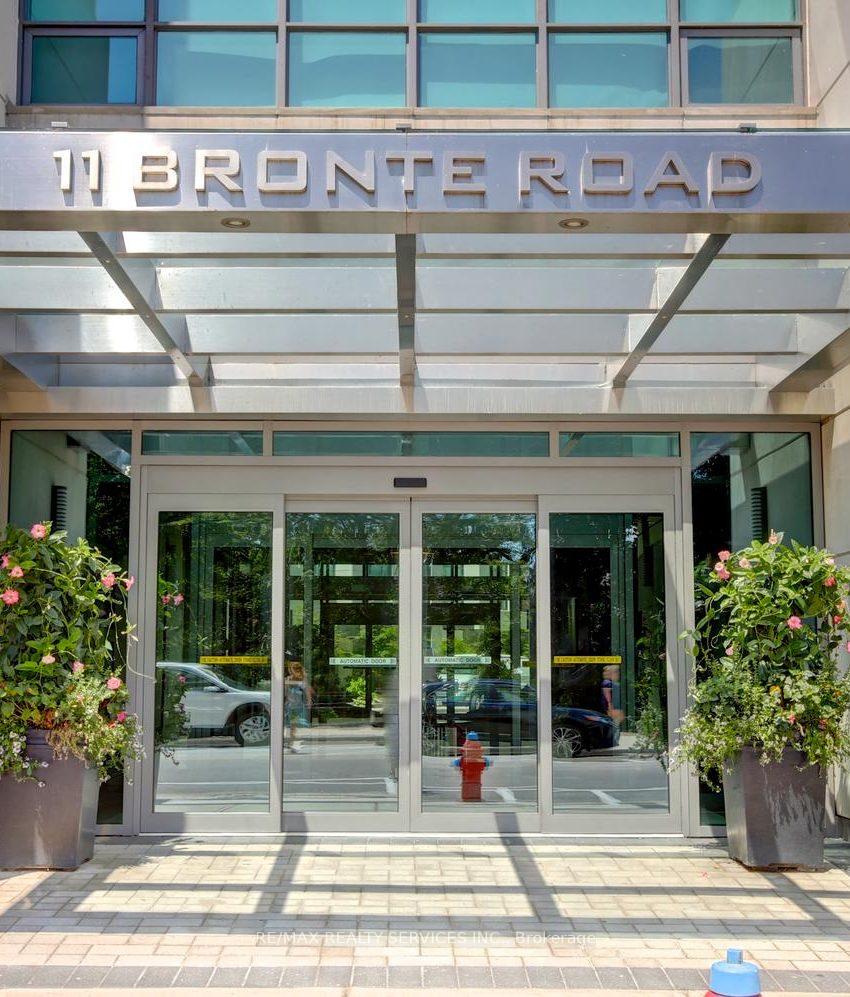 Photo 13 of Unit 102, 11 Bronte Road, Oakville, Bronte — HOMEH