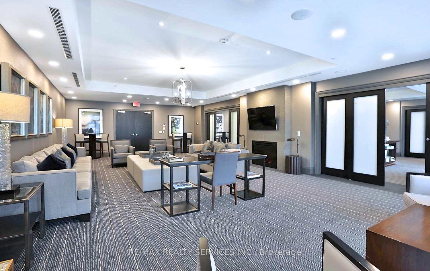 Photo 18 of Unit 102, 11 Bronte Road, Oakville, Bronte — HOMEH