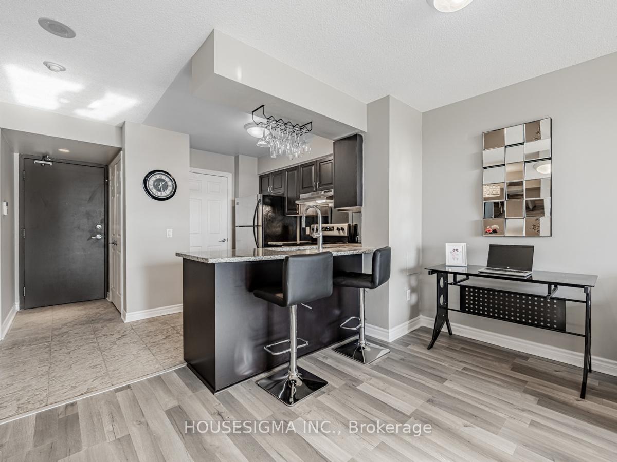 Photo 7 of Unit 210, 2365 Central Park Drive, Oakville, River Oaks — HOMEH