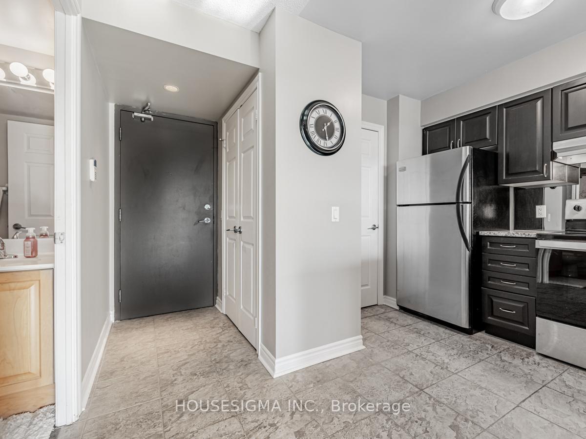 Photo 11 of Unit 210, 2365 Central Park Drive, Oakville, River Oaks — HOMEH