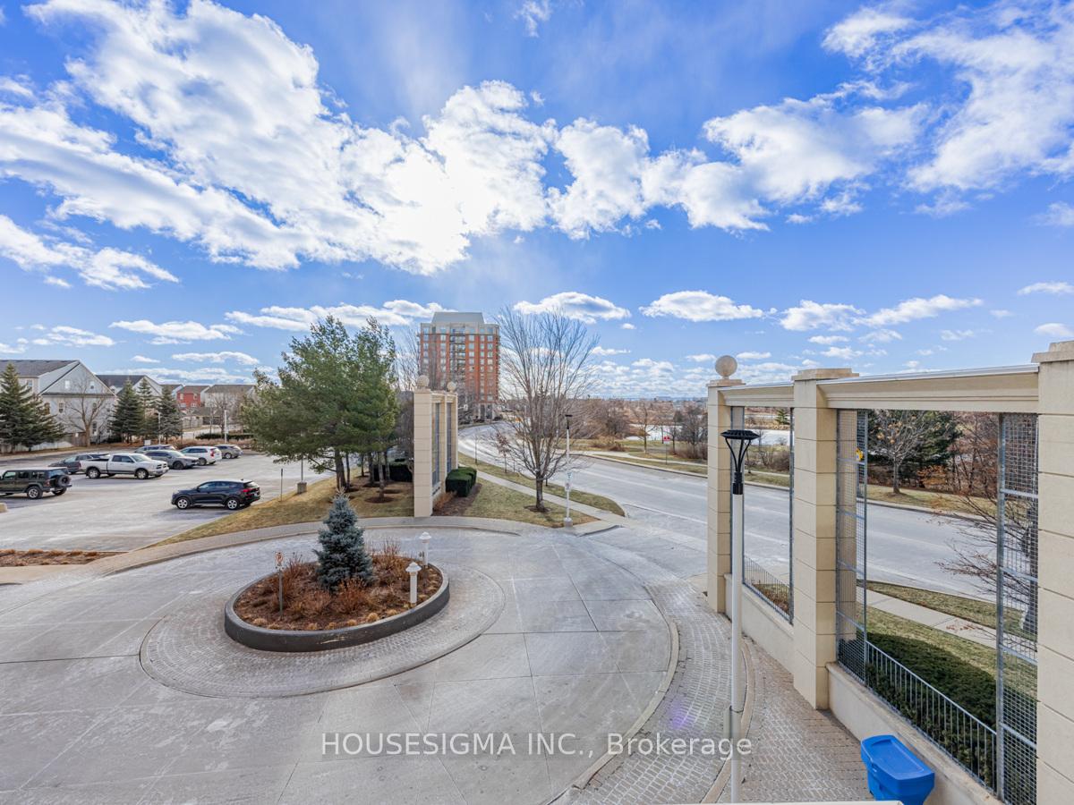 Photo 25 of Unit 210, 2365 Central Park Drive, Oakville, River Oaks — HOMEH