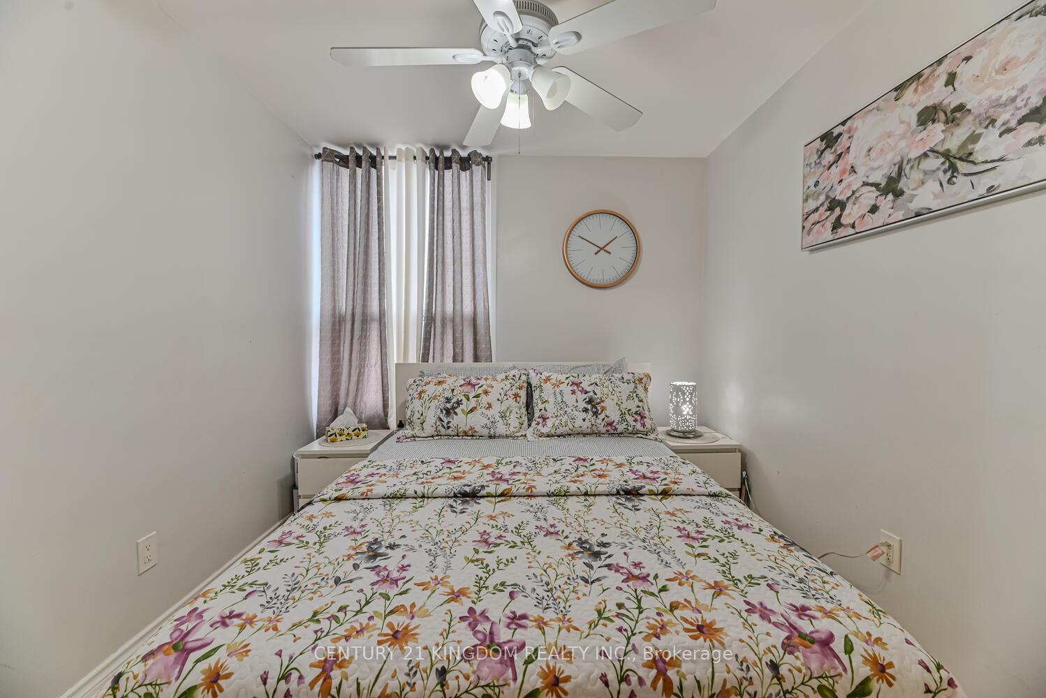 Photo 16 of Unit 811, 15 Vicora Link Way, Toronto, Flemingdon Park — HOMEH