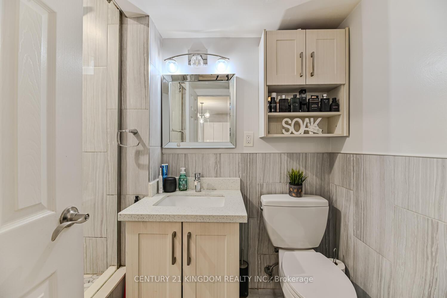 Photo 18 of Unit 811, 15 Vicora Link Way, Toronto, Flemingdon Park — HOMEH