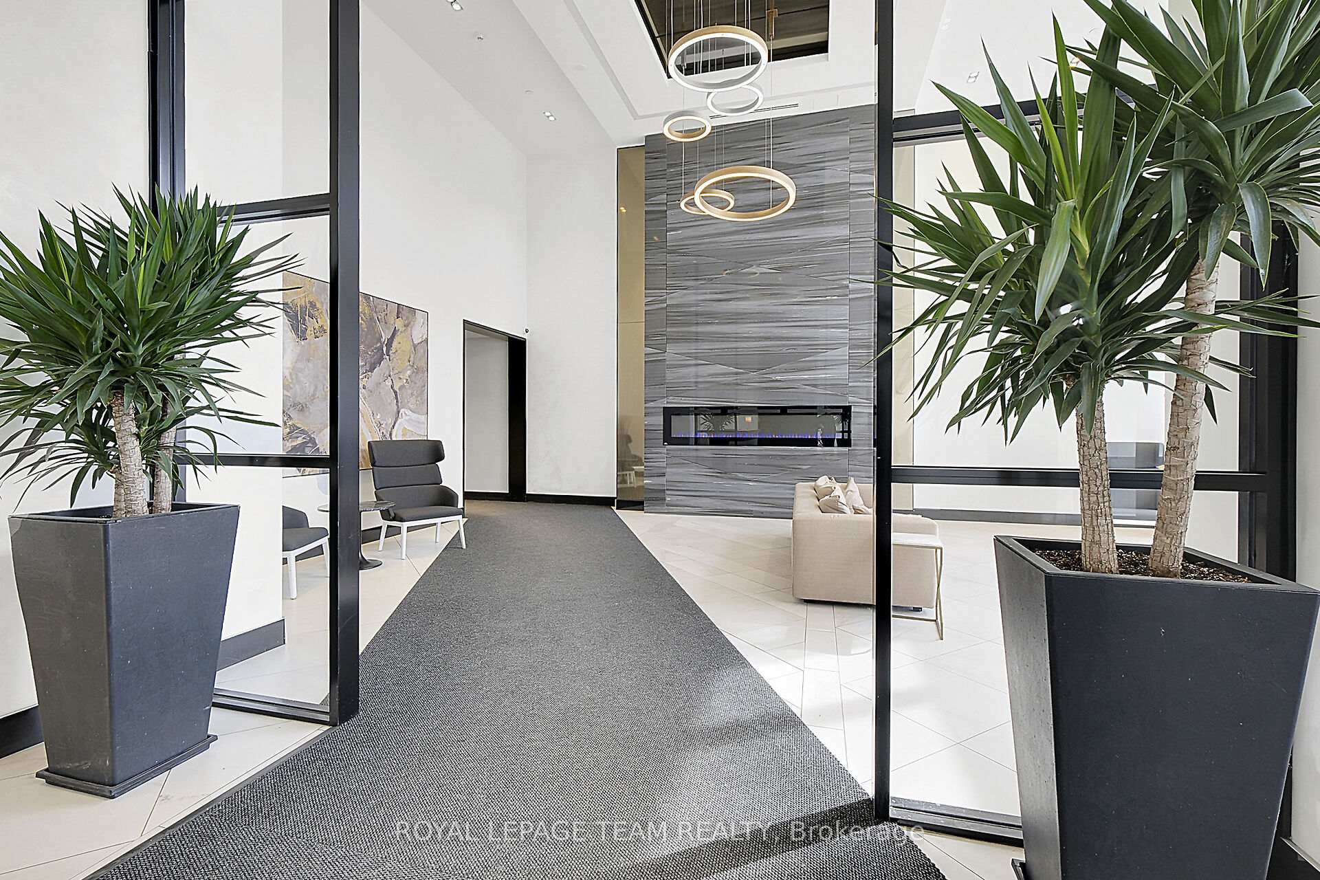 Photo 4 of Unit 709, 255 Bay Street, Ottawa, Ottawa Centre — HOMEH