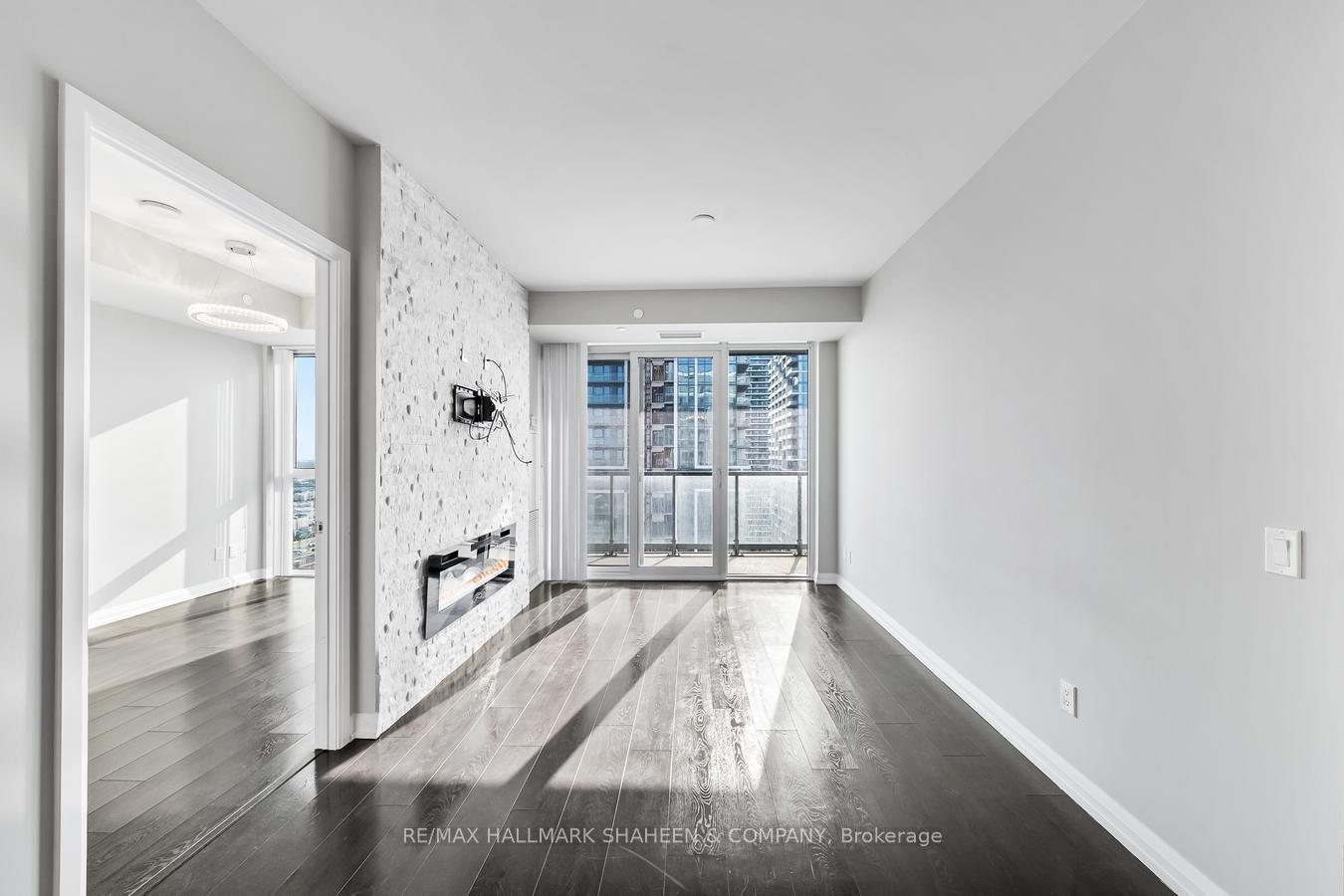 Photo 9 of Unit 3308, 7895 Jane Street, Vaughan, Concord — HOMEH