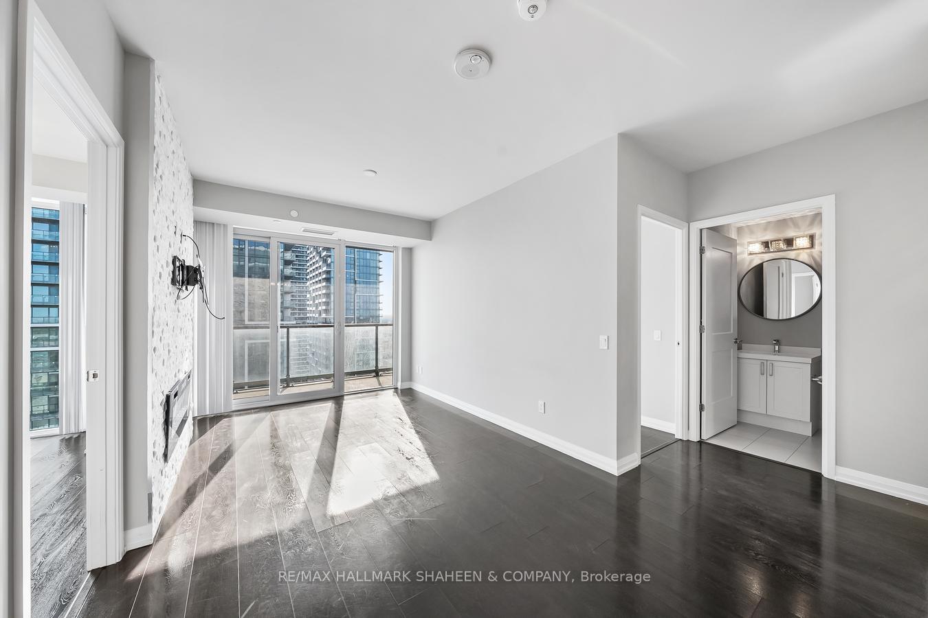 Photo 10 of Unit 3308, 7895 Jane Street, Vaughan, Concord — HOMEH