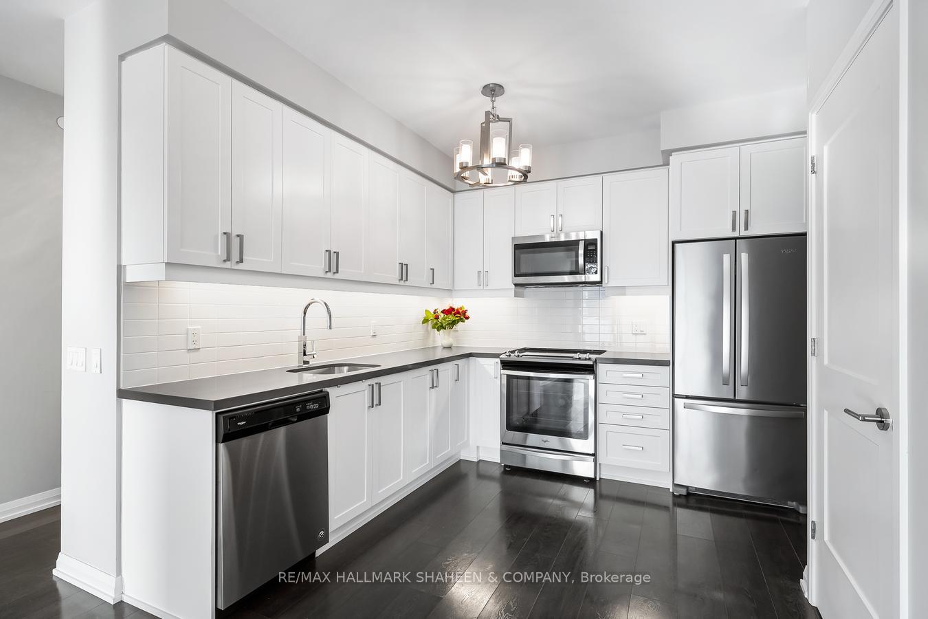 Photo 15 of Unit 3308, 7895 Jane Street, Vaughan, Concord — HOMEH