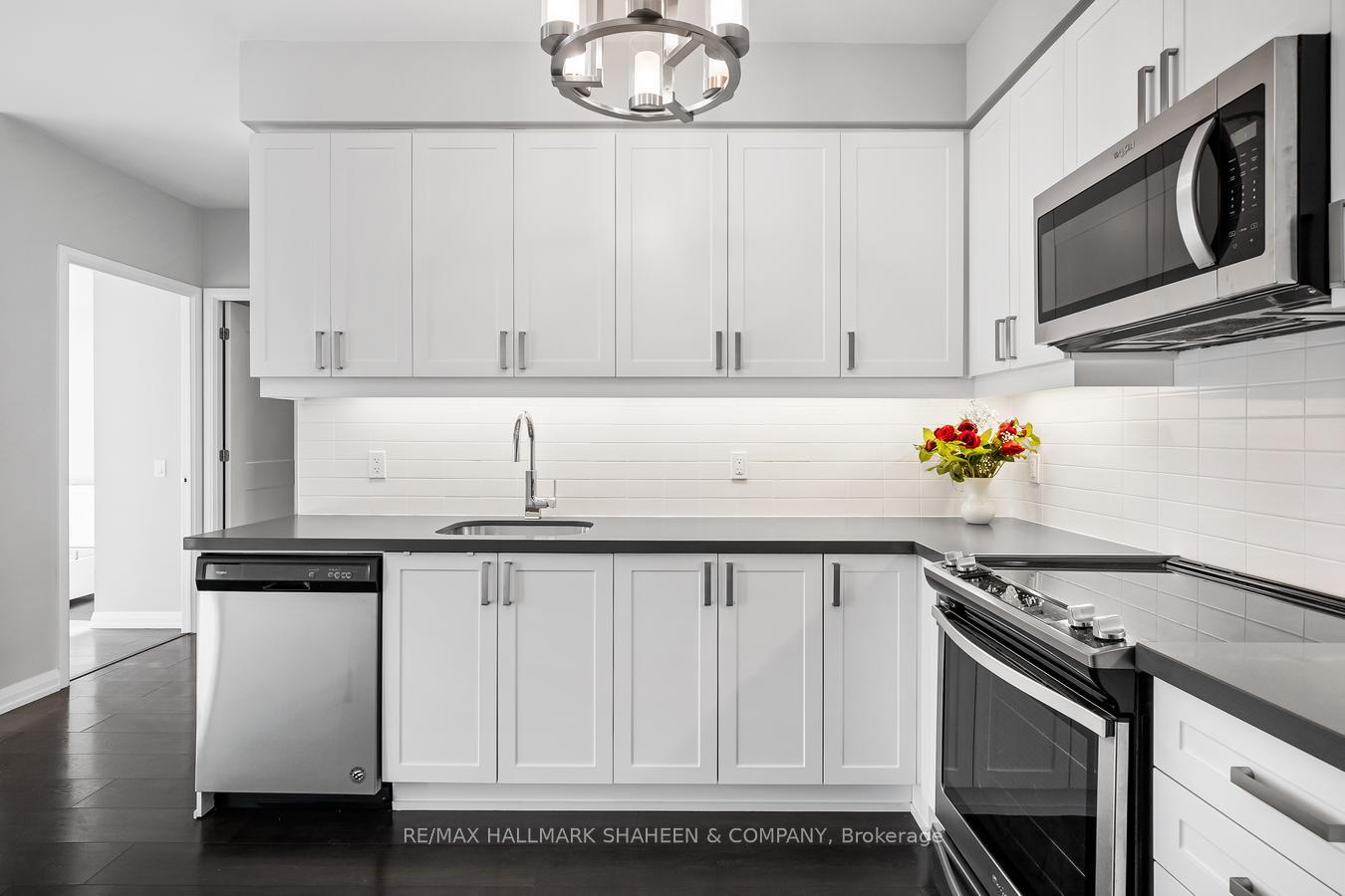 Photo 19 of Unit 3308, 7895 Jane Street, Vaughan, Concord — HOMEH