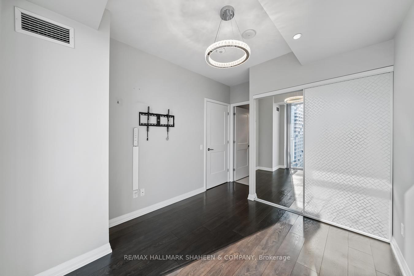 Photo 22 of Unit 3308, 7895 Jane Street, Vaughan, Concord — HOMEH