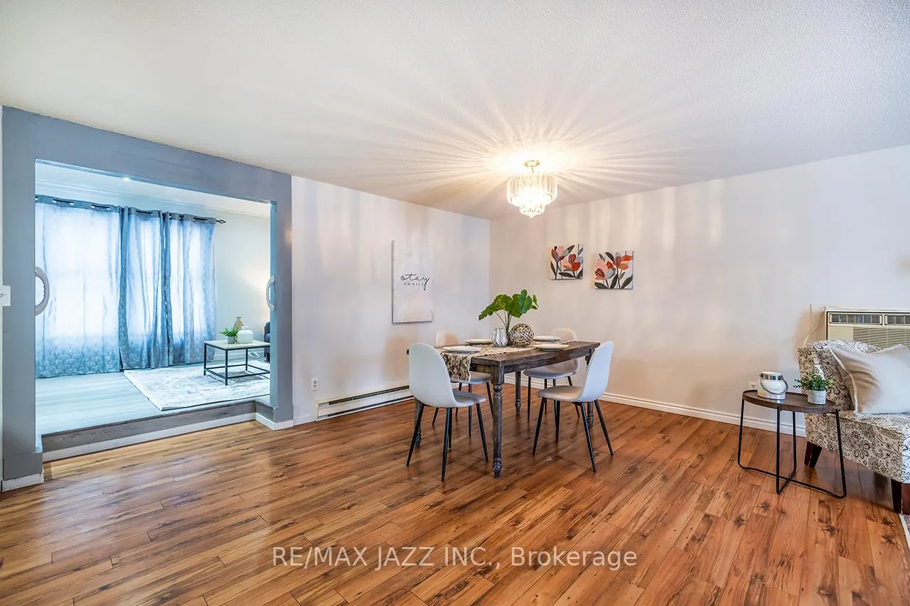 Photo 13 of 119 Wilmot Trail, Clarington, Bowmanville — HOMEH
