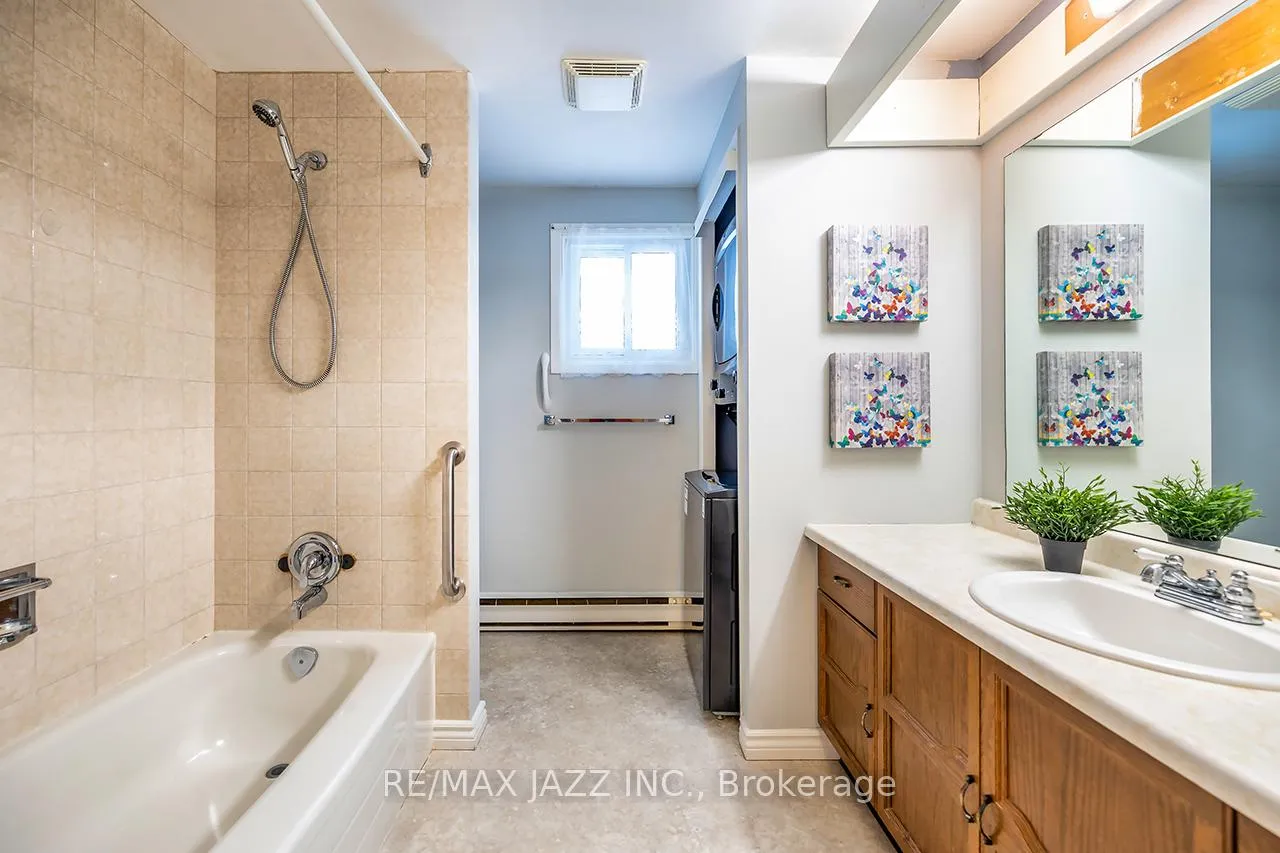 Photo 28 of 119 Wilmot Trail, Clarington, Bowmanville — HOMEH
