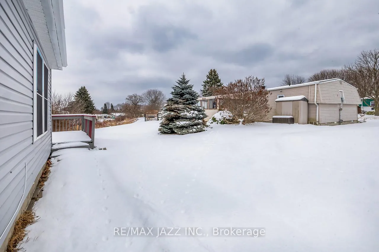 Photo 34 of 119 Wilmot Trail, Clarington, Bowmanville — HOMEH
