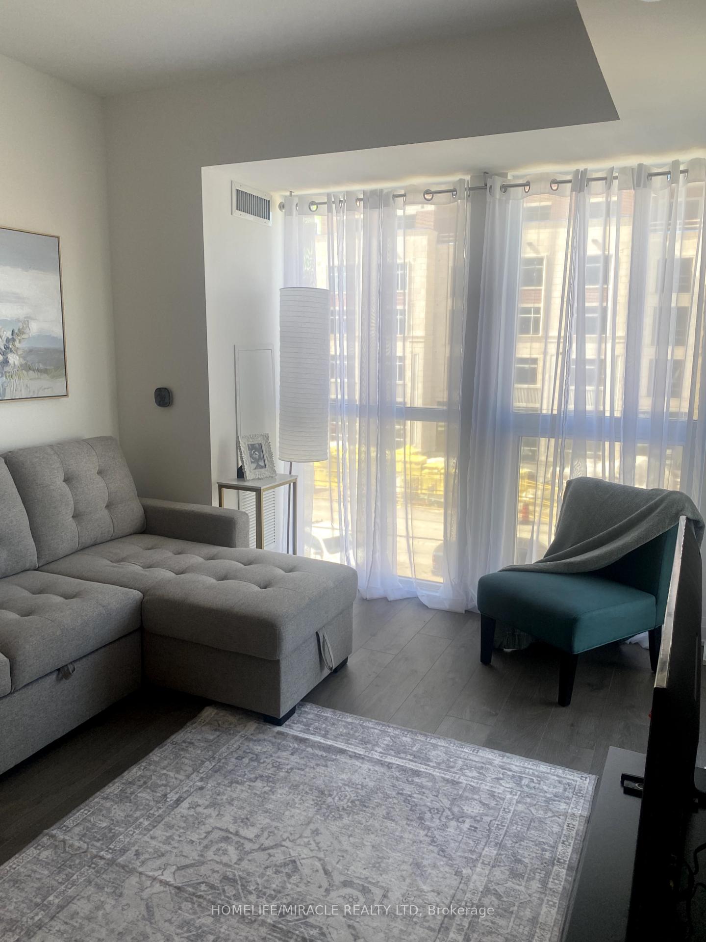 Photo 4 of Unit 322, 2333 Khalsa Gate, Oakville, Westmount — HOMEH