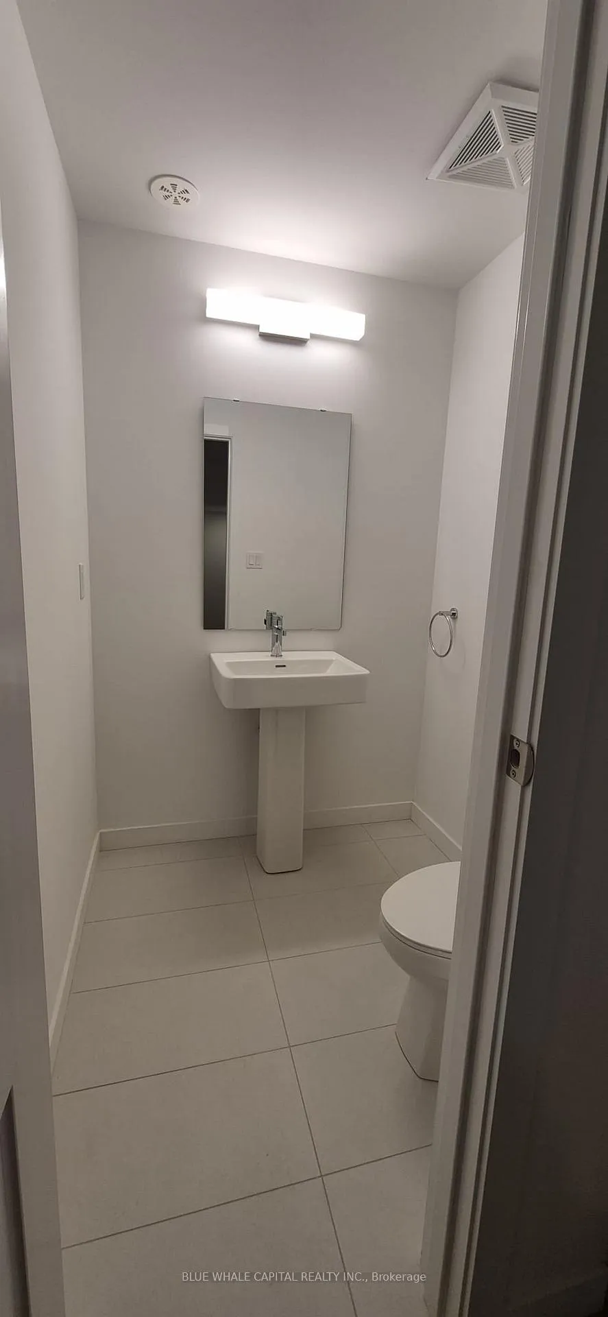 Photo 6 of Unit 7, 109 Marydale Avenue, Markham, Middlefield — HOMEH