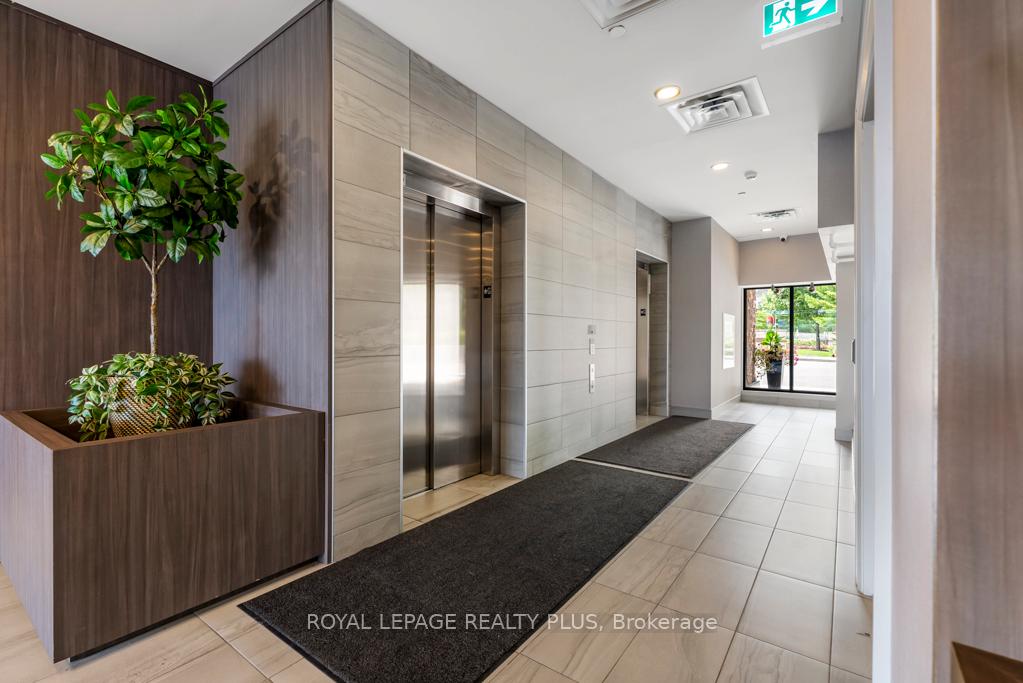 Photo 5 of Unit 514, 150 Oak Park Boulevard, Oakville, River Oaks — HOMEH