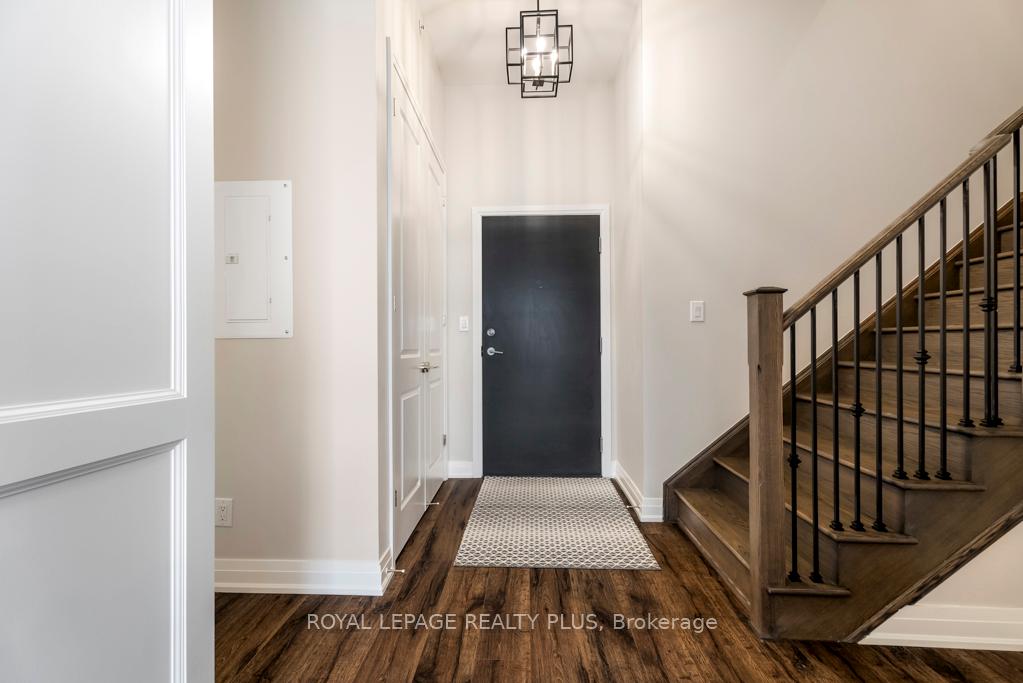Photo 7 of Unit 514, 150 Oak Park Boulevard, Oakville, River Oaks — HOMEH