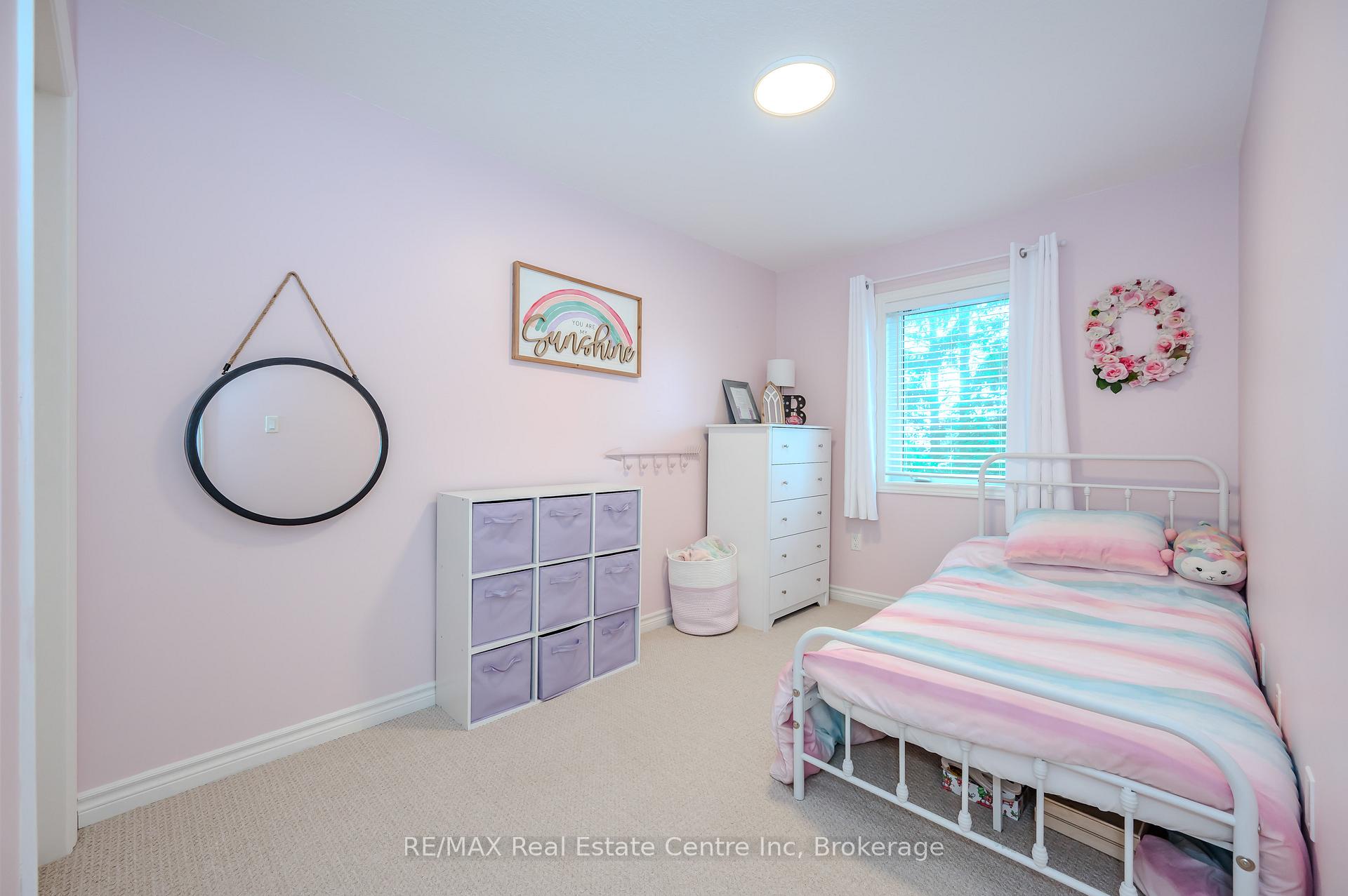 Photo 22 of 5 Arlington Crescent, Guelph, Pineridge/Westminster Woods — HOMEH