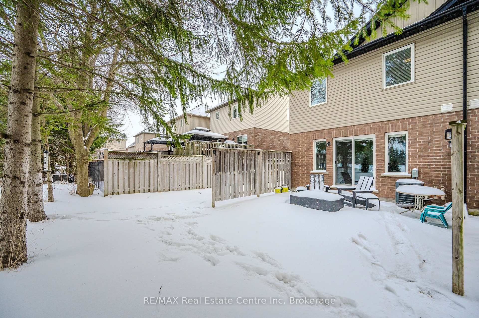 Photo 38 of 5 Arlington Crescent, Guelph, Pineridge/Westminster Woods — HOMEH