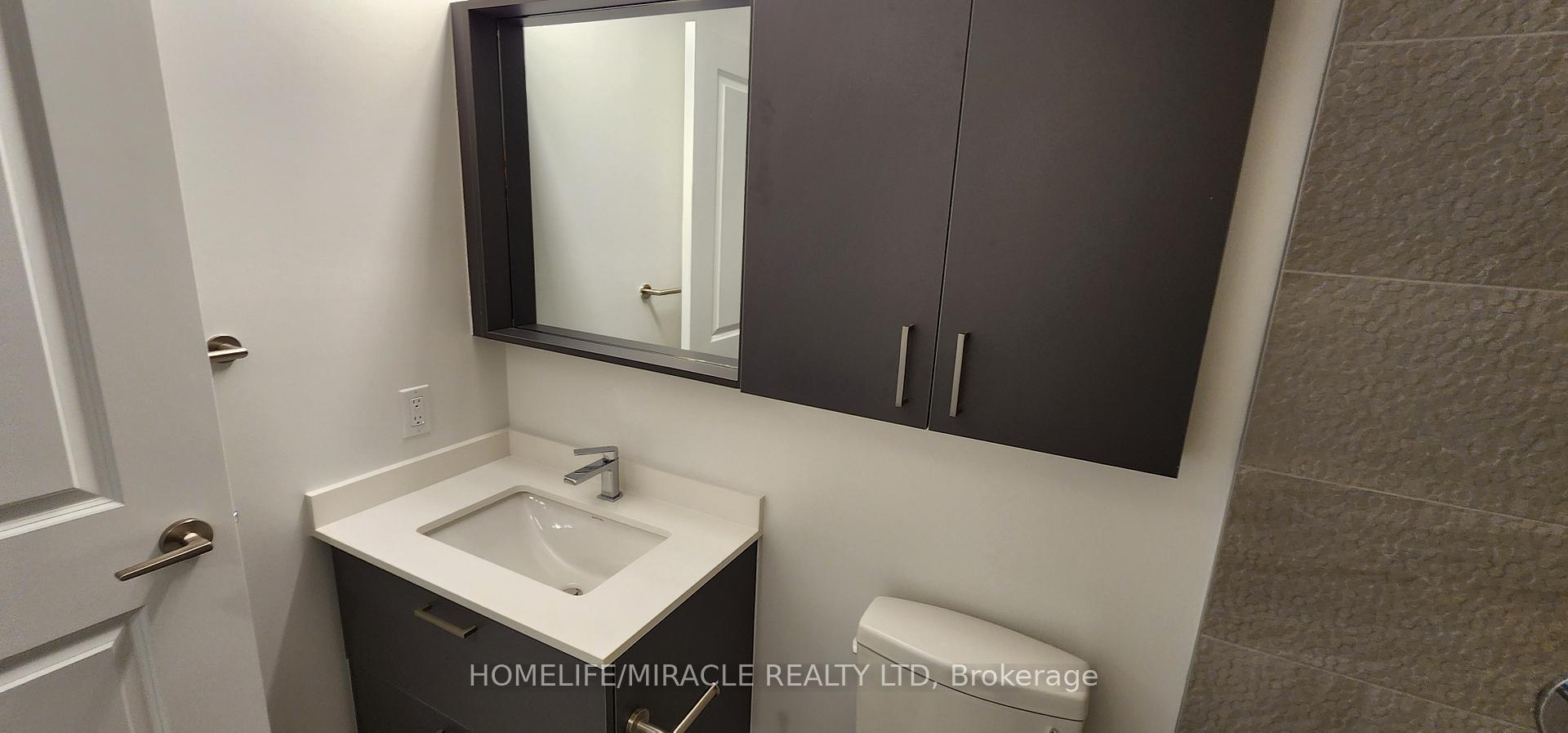 Photo 28 of Unit 1911, 30 Upper Mall Way, Vaughan, Brownridge — HOMEH