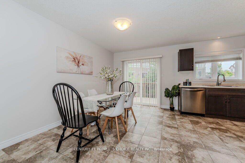 Photo 5 of Unit 88, 70 Willowrun Drive, Kitchener — HOMEH