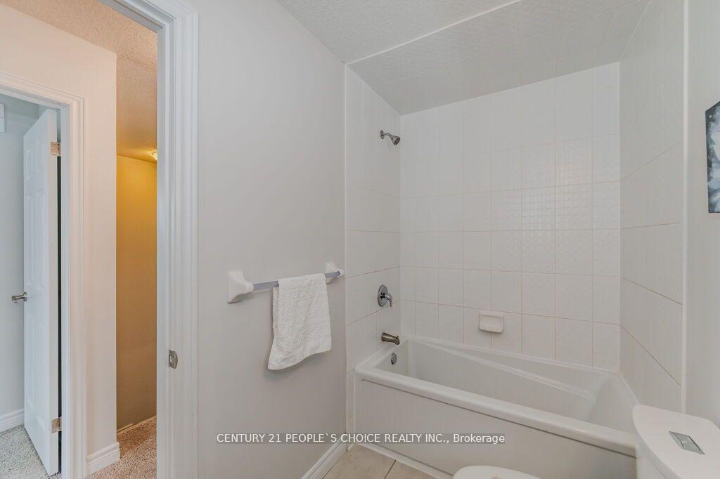 Photo 23 of Unit 88, 70 Willowrun Drive, Kitchener — HOMEH