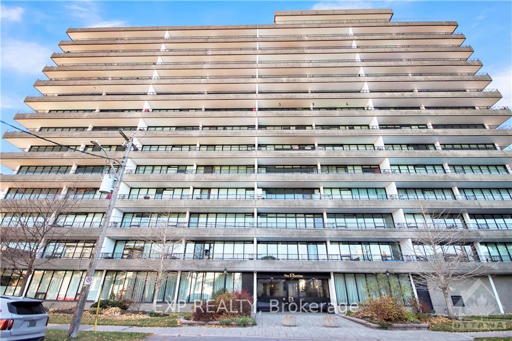 Front of Unit 402, 370 Dominion Avenue