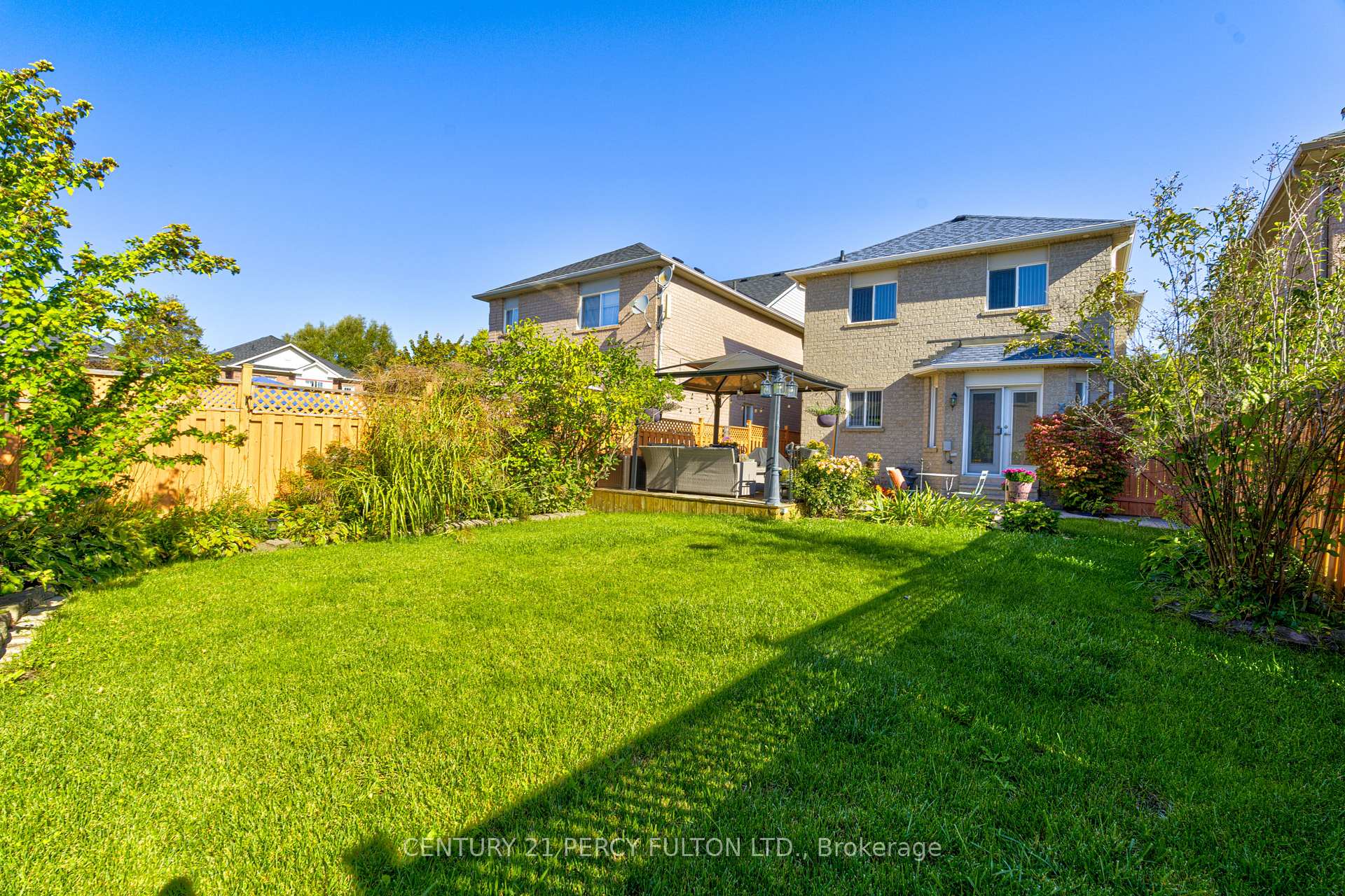 Photo 21 of 4 Dunlop Court, Brampton, Fletcher's Meadow — HOMEH