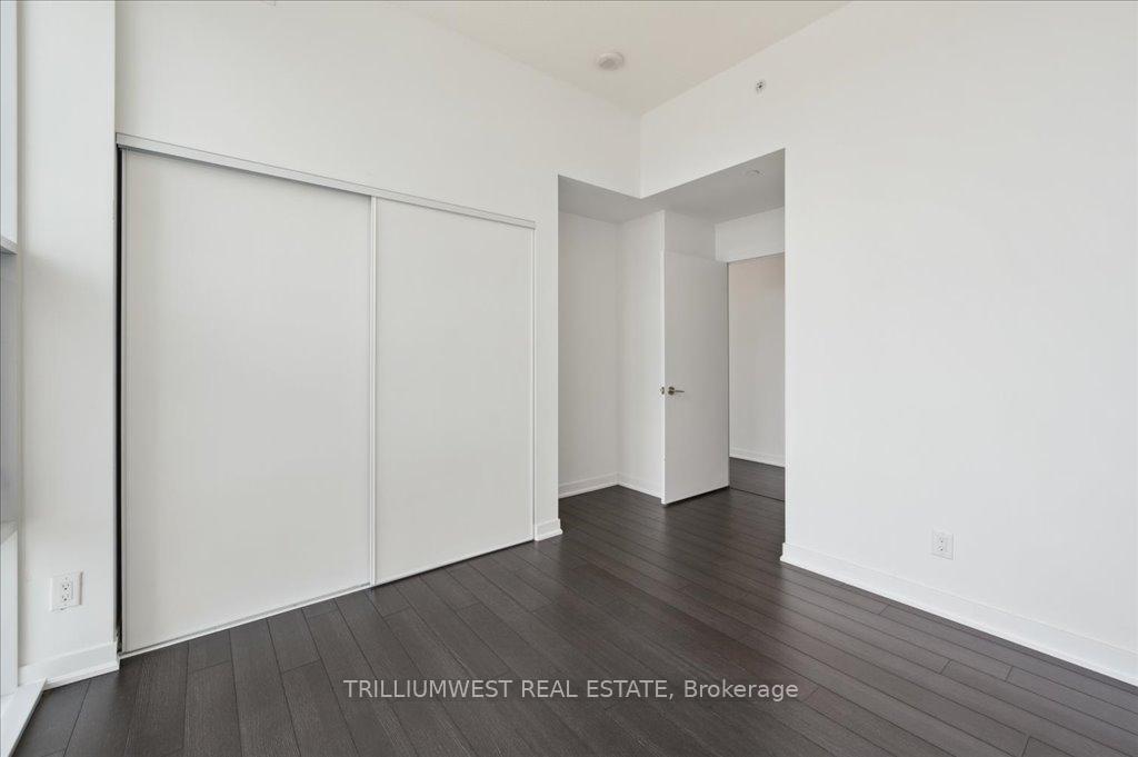 Photo 24 of Unit 1702, 85 Duke Street W, Kitchener — HOMEH