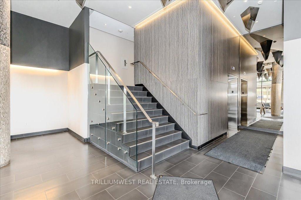 Photo 33 of Unit 1702, 85 Duke Street W, Kitchener — HOMEH