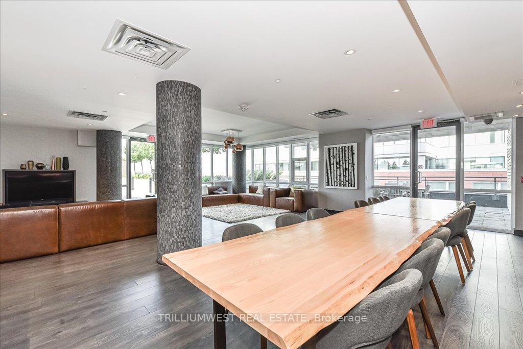 Photo 35 of Unit 1702, 85 Duke Street W, Kitchener — HOMEH
