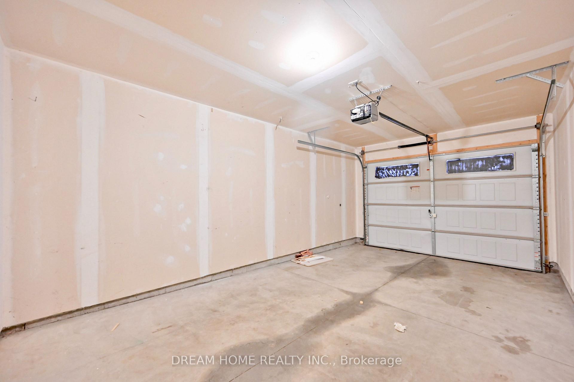 Photo 35 of Unit 10, 66 Eastview Road, Guelph, Grange Road — HOMEH
